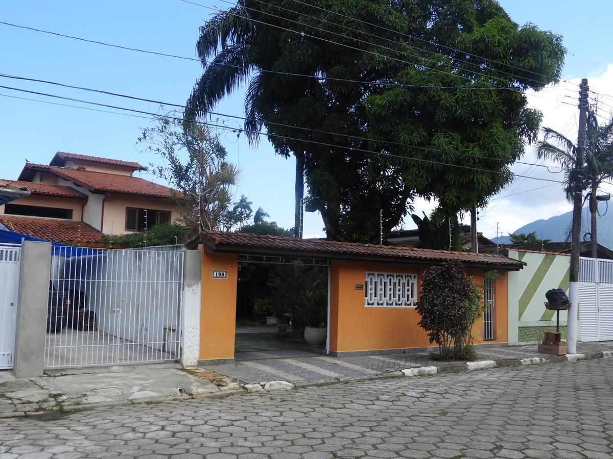 Acioly's House Homestay *